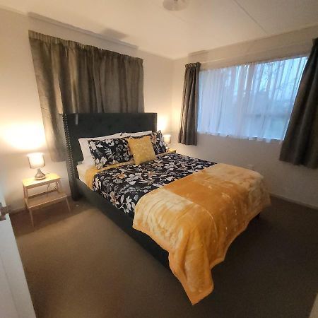 Couples Retreat Villa Reefton Exterior photo